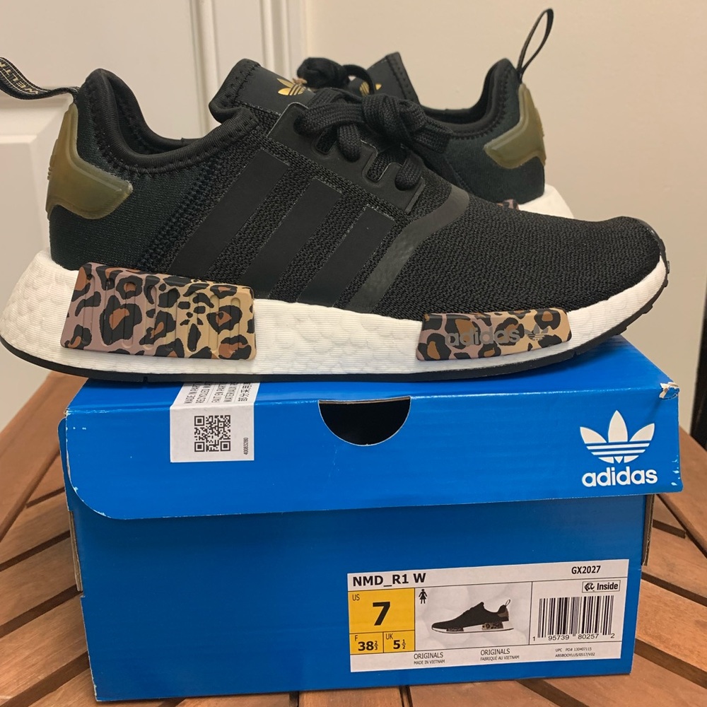 Adidas NMD_R1 Women’s Shoes - Size 7